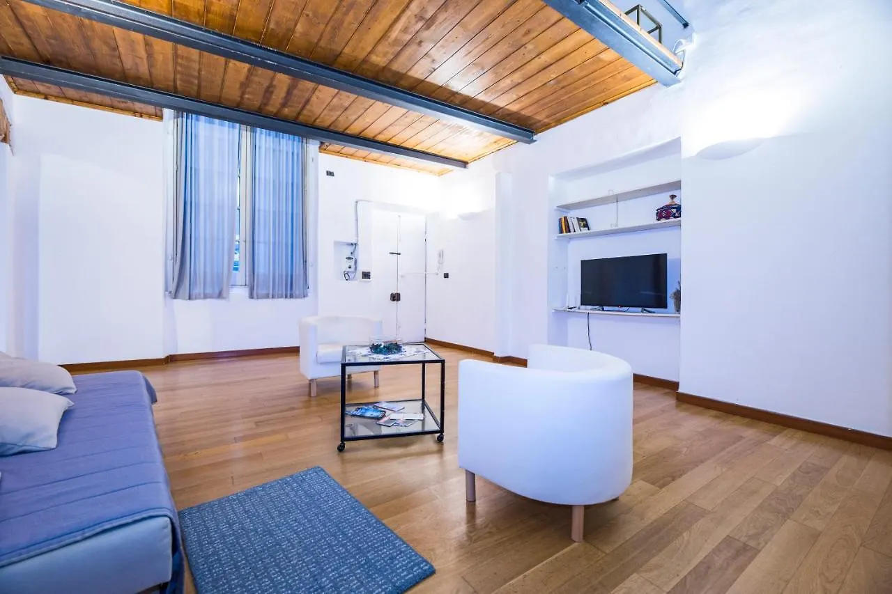Aurea House By Holiday Home 24 Genoa