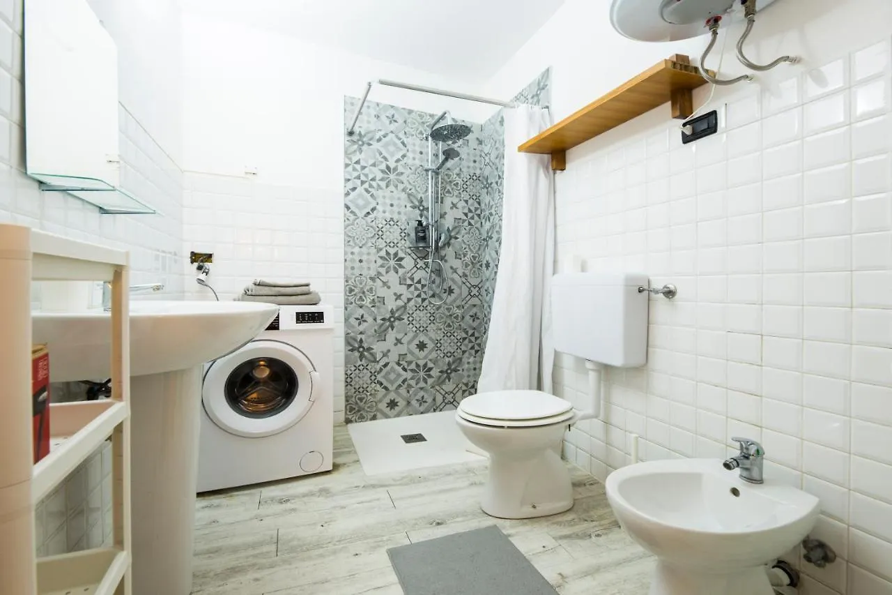 Aurea House By Holiday Home 24 Genoa 0*,  Italy